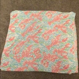 EUC Lilly Pulitzer Lobstah Roll Beach Towel